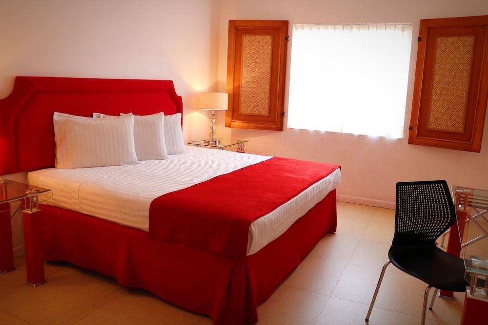 Zar Manzanillo Hotel Bagian luar foto