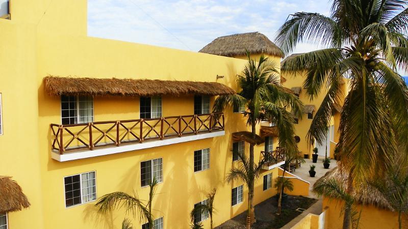 Zar Manzanillo Hotel Bagian luar foto