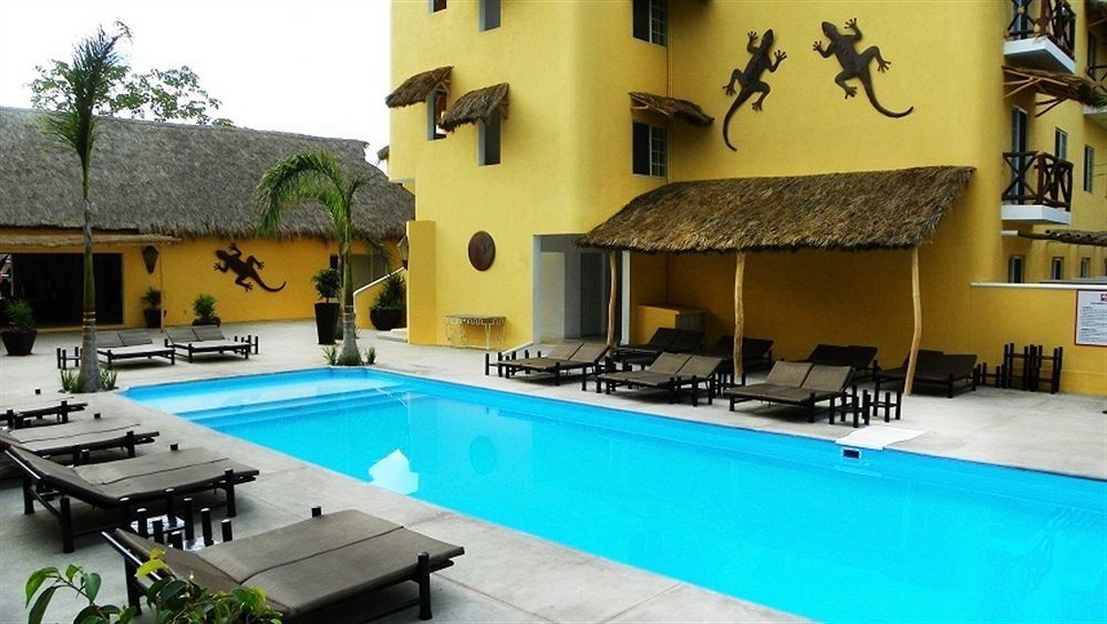 Zar Manzanillo Hotel Bagian luar foto