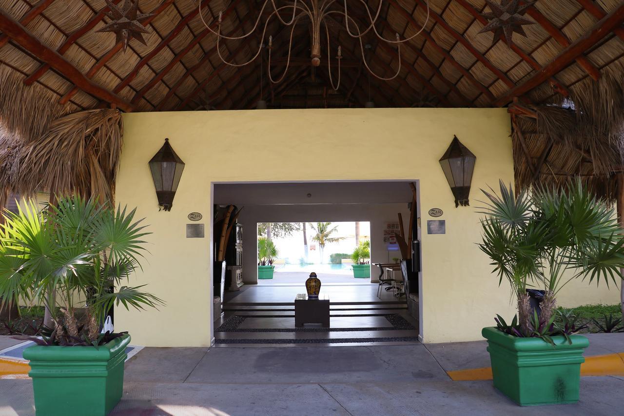 Zar Manzanillo Hotel Bagian luar foto