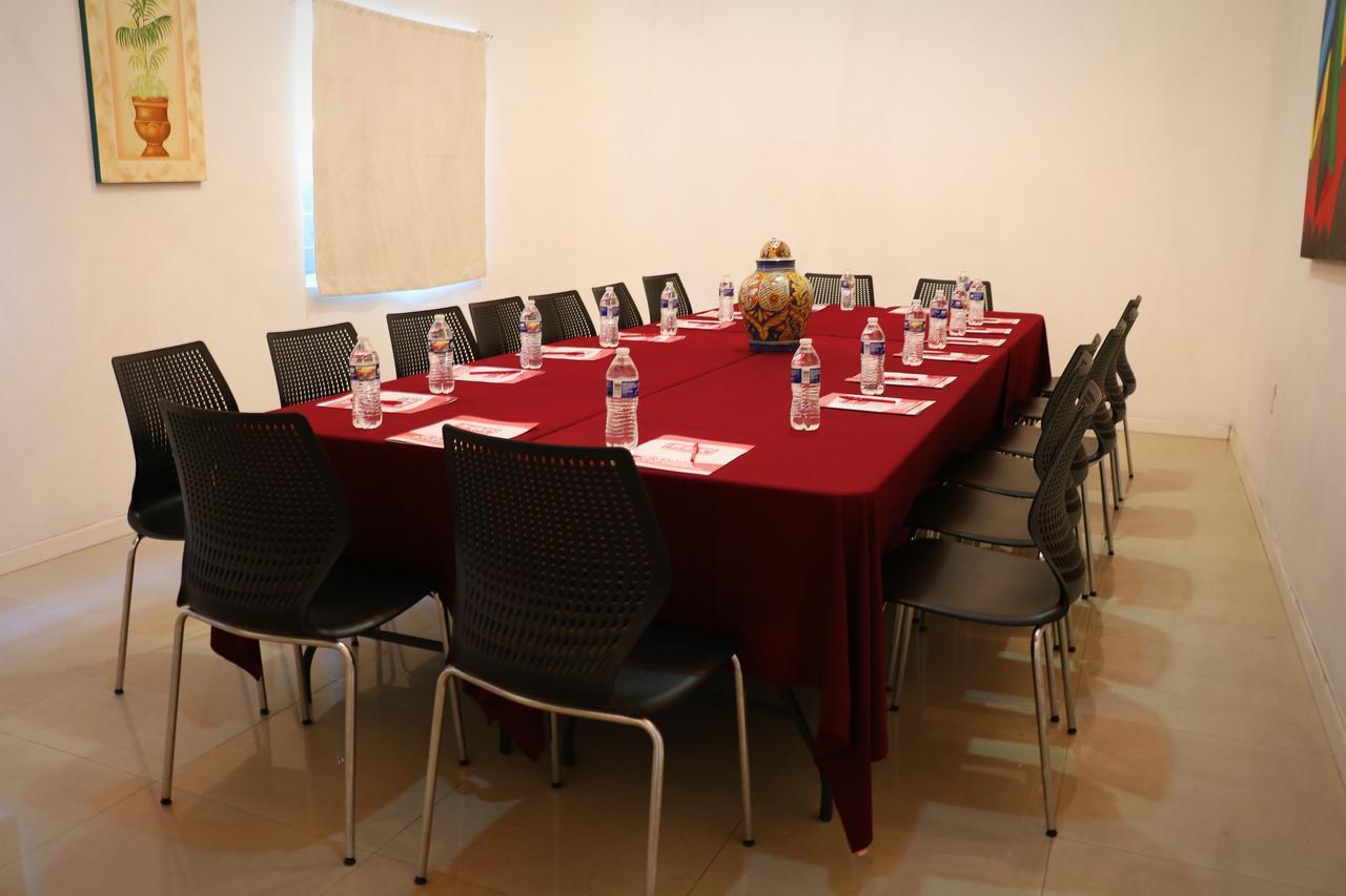 Zar Manzanillo Hotel Bagian luar foto